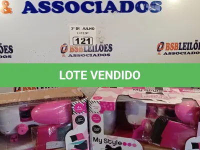 LOTE 121 - 02 ATELIÊS DE COSTURA MY STYLE. (NO ESTADO, LEILÃO NÃO TEM GARANTIA E NEM DEVOLUÇÃO, SUJEITO A POSSÍVEIS AVARIAS VISÍVEIS/OCULTAS E/OU AUSÊNCIA DE COMPONENTES).