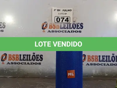 LOTE 074 - 01 CAIXINHA DE SOM BLUETOOTH. (NO ESTADO, LEILÃO NÃO TEM GARANTIA E NEM DEVOLUÇÃO, SUJEITO A POSSÍVEIS AVARIAS VISÍVEIS/OCULTAS E/OU AUSÊNCIA DE COMPONENTES).