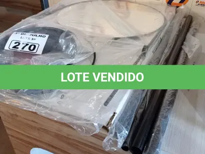 LOTE 270 - 01 REBATEDOR DE LUZ PARA FOTOGRAFIA. (NO ESTADO, LEILÃO NÃO TEM GARANTIA E NEM DEVOLUÇÃO, SUJEITO A POSSÍVEIS AVARIAS VISÍVEIS/OCULTAS E/OU AUSÊNCIA DE COMPONENTES).