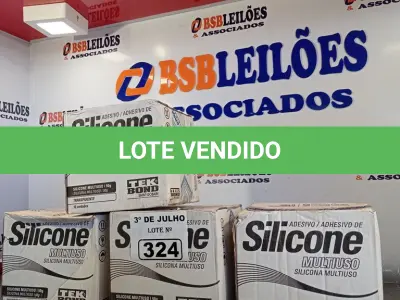 LOTE 324 - 04 CAIXAS COM SILICONE TRANSPARENTE MULTIUSO COM 12 UNIDADES CADA. (NO ESTADO, LEILÃO NÃO TEM GARANTIA E NEM DEVOLUÇÃO, SUJEITO A POSSÍVEIS AVARIAS VISÍVEIS/OCULTAS E/OU AUSÊNCIA DE COMPONENTES).