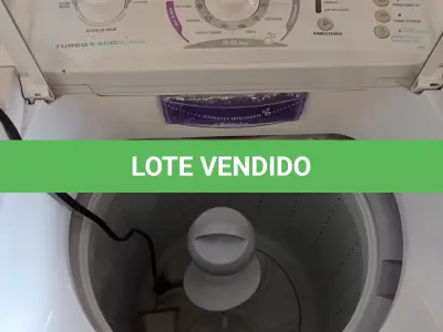 LOTE 164 - 01 MÁQUINA DE LAVAR ROUPAS MARCA ELECTROLUX CAPACIDADE 8KG 220V. (NO ESTADO, LEILÃO NÃO TEM GARANTIA E NEM DEVOLUÇÃO, SUJEITO A POSSÍVEIS AVARIAS VISÍVEIS/OCULTAS E/OU AUSÊNCIA DE COMPONENTES).