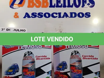 LOTE 111 - 02 BONECOS JOÃO TEIMOSO CORRIDA DIVERTIDA.  (NO ESTADO, LEILÃO NÃO TEM GARANTIA E NEM DEVOLUÇÃO, SUJEITO A POSSÍVEIS AVARIAS VISÍVEIS/OCULTAS E/OU AUSÊNCIA DE COMPONENTES).