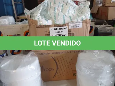 LOTE 338 - 02 FRASQUEIRAS SUPPLY CLEAN, 04 REFIS E 01 TOALHEIRO AUTO CORTE. (NO ESTADO, LEILÃO NÃO TEM GARANTIA E NEM DEVOLUÇÃO, SUJEITO A POSSÍVEIS AVARIAS VISÍVEIS/OCULTAS E/OU AUSÊNCIA DE COMPONENTES).