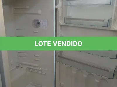 LOTE 169 - 01 GELADEIRA MARCA BOSCH 220V. (NO ESTADO, LEILÃO NÃO TEM GARANTIA E NEM DEVOLUÇÃO, SUJEITO A POSSÍVEIS AVARIAS VISÍVEIS/OCULTAS E/OU AUSÊNCIA DE COMPONENTES).