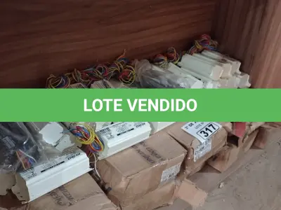 LOTE 317 - 01 LOTE COM VÁRIOS REATORES PARA LÂMPADAS FLUORESCENTES MARCAS E MODELOS DIVERSOS. (NO ESTADO, LEILÃO NÃO TEM GARANTIA E NEM DEVOLUÇÃO, SUJEITO A POSSÍVEIS AVARIAS VISÍVEIS/OCULTAS E/OU AUSÊNCIA DE COMPONENTES).