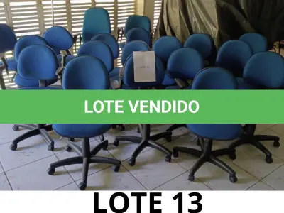 LOTE 046 - 19 CADEIRAS GIRATÓRIAS C/ BRACO MÉDIO (UNIDADE: B-095 - BLUMENAU/SC LOCAL DE RETIRADA: RICARDO GEORG, 777 BAIRRO ITOUPAVA CENTRAL - BLUMENAU/SC)
