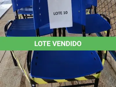 LOTE 138 - 09 CADEIRAS UNIVERSITÁRIAS UNIDADE: A-004 - BRASÍLIA/DF - LOCAL DE RETIRADA: QUADRA 420 CONJUNTO 08 LOTE 01 SUB-CENTRO LESTE, COMPLEXO DE FURNAS - BRASÍLIA/DF - CEP: 72.320-426