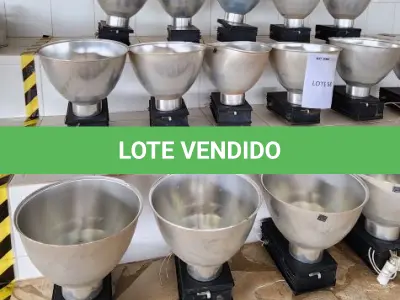 LOTE 186 - 17 LUMINÁRIAS INDUSTRIAIS ET44  (UNIDADE: A-004 - BRASÍLIA/DF - LOCAL DE RETIRADA: QUADRA 420 CONJUNTO 08 LOTE 01 SUB-CENTRO LESTE, COMPLEXO DE FURNAS - BRASÍLIA/DF - CEP: 72.320-426)