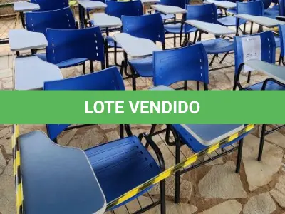LOTE 131 - 16 CADEIRAS UNIVERSITÁRIAS UNIDADE: A-004 - BRASÍLIA/DF - LOCAL DE RETIRADA: QUADRA 420 CONJUNTO 08 LOTE 01 SUB-CENTRO LESTE, COMPLEXO DE FURNAS - BRASÍLIA/DF - CEP: 72.320-426