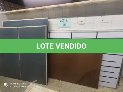 LOTE 110 - 02 QUADROS DE AVISOS + QUADRO BRANCO 60 X 80 + 02 QUADROS BRANCO 250 X 120 + QUADRO BRANCO MAGNÉTICO + MESA DE TÊNIS  (UNIDADE: B-033 - MONTES CLAROS/MG - LOCAL DE RETIRADA: AVENIDA LAGO DO TUCURUÍ S/N, BAIRRO ACÁCIAS - MONTES CLAROS/MG - CEP-39.404-264)