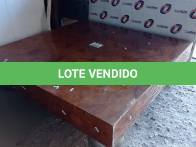 LOTE 415 - 01 MESA DE CENTRO. (NO ESTADO, LEILÃO NÃO TEM GARANTIA E NEM DEVOLUÇÃO, SUJEITO A POSSÍVEIS AVARIAS VISÍVEIS/OCULTAS E/OU AUSÊNCIA DE COMPONENTES).