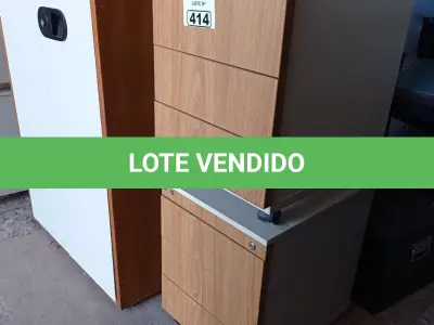 LOTE 414 - 02 GAVETEIROS COM 03 GAVETAS. (NO ESTADO, LEILÃO NÃO TEM GARANTIA E NEM DEVOLUÇÃO, SUJEITO A POSSÍVEIS AVARIAS VISÍVEIS/OCULTAS E/OU AUSÊNCIA DE COMPONENTES).