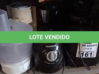 LOTE 161 - 01 AIR FRY, 04 CAFETEIRAS, 02 BASES DE LIQUIDIFICADOR, 01 BASE E 01 COPO DE MULTIPROCESSADOR MARCAS E MODELOS DIVERSOS. (NO ESTADO, LEILÃO NÃO TEM GARANTIA E NEM DEVOLUÇÃO, SUJEITO A POSSÍVEIS AVARIAS VISÍVEIS/OCULTAS E/OU AUSÊNCIA DE COMPONENTES).