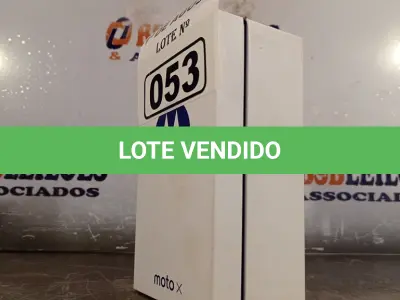 LOTE 053 - 01 APARELHO DE TELEFONE MOTO XT 1092 2ª GERAÇÃO BLACK. (NO ESTADO, LEILÃO NÃO TEM GARANTIA E NEM DEVOLUÇÃO, SUJEITO A POSSÍVEIS AVARIAS VISÍVEIS/OCULTAS E/OU AUSÊNCIA DE COMPONENTES).