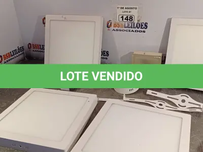 LOTE 148 - 01 LOTE COM VÁRIAS LUMINÁRIAS MARCAS E MODELOS DIVERSOS. (NO ESTADO, LEILÃO NÃO TEM GARANTIA E NEM DEVOLUÇÃO, SUJEITO A POSSÍVEIS AVARIAS VISÍVEIS/OCULTAS E/OU AUSÊNCIA DE COMPONENTES).