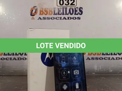 LOTE 032 - 01 APARELHO DE TELEFONE MOTO XT 1092 2ª GERAÇÃO BLACK. (NO ESTADO, LEILÃO NÃO TEM GARANTIA E NEM DEVOLUÇÃO, SUJEITO A POSSÍVEIS AVARIAS VISÍVEIS/OCULTAS E/OU AUSÊNCIA DE COMPONENTES).