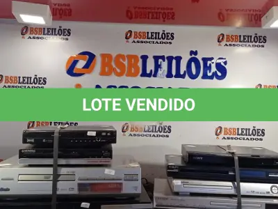 LOTE 181 - 10 APARELHOS DE DVD MARCAS E MODELOS DIVERSOS. (NO ESTADO, LEILÃO NÃO TEM GARANTIA E NEM DEVOLUÇÃO, SUJEITO A POSSÍVEIS AVARIAS VISÍVEIS/OCULTAS E/OU AUSÊNCIA DE COMPONENTES).