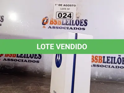 LOTE 024 - 01 APARELHO DE TELEFONE MOTO XT 1092 2ª GERAÇÃO BLACK. (NO ESTADO, LEILÃO NÃO TEM GARANTIA E NEM DEVOLUÇÃO, SUJEITO A POSSÍVEIS AVARIAS VISÍVEIS/OCULTAS E/OU AUSÊNCIA DE COMPONENTES).