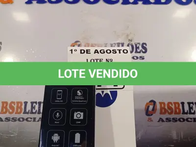 LOTE 071 - 01 APARELHO DE TELEFONE MOTO XT 1092 2ª GERAÇÃO BLACK. (NO ESTADO, LEILÃO NÃO TEM GARANTIA E NEM DEVOLUÇÃO, SUJEITO A POSSÍVEIS AVARIAS VISÍVEIS/OCULTAS E/OU AUSÊNCIA DE COMPONENTES).
