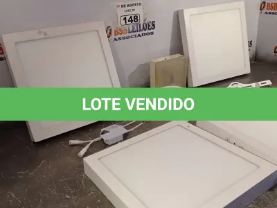 LOTE 148 - 01 LOTE COM VÁRIAS LUMINÁRIAS MARCAS E MODELOS DIVERSOS. (NO ESTADO, LEILÃO NÃO TEM GARANTIA E NEM DEVOLUÇÃO, SUJEITO A POSSÍVEIS AVARIAS VISÍVEIS/OCULTAS E/OU AUSÊNCIA DE COMPONENTES).