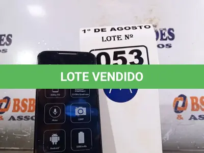 LOTE 053 - 01 APARELHO DE TELEFONE MOTO XT 1092 2ª GERAÇÃO BLACK. (NO ESTADO, LEILÃO NÃO TEM GARANTIA E NEM DEVOLUÇÃO, SUJEITO A POSSÍVEIS AVARIAS VISÍVEIS/OCULTAS E/OU AUSÊNCIA DE COMPONENTES).