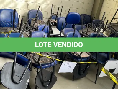 LOTE 607 - 30 CADEIRAS UNIVERSITARIAS COM PRANCHETA . (UNIDADE: A-005 - PORTO ALEGRE/RS - LOCAL DE RETIRADA: AVENIDA JOSÉ ALOÍSIO FILHO, Nº 695 BAIRRO HUMAITÁ – PORTO ALEGRE/RS – CEP: 90.250-180)