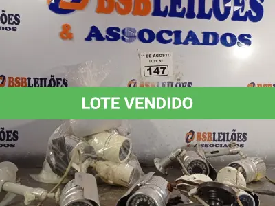 LOTE 147 - 01 LOTE COM VÁRIAS CÂMERAS DE SEGURANÇA MARCAS E MODELOS DIVERSOS. (NO ESTADO, LEILÃO NÃO TEM GARANTIA E NEM DEVOLUÇÃO, SUJEITO A POSSÍVEIS AVARIAS VISÍVEIS/OCULTAS E/OU AUSÊNCIA DE COMPONENTES).