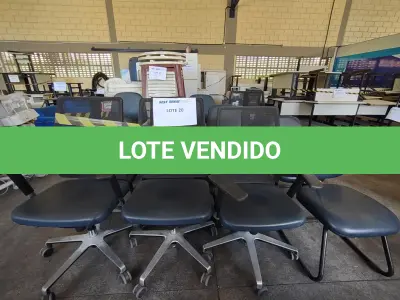 LOTE 253 - 06 CADEIRAS GIRATÓRIAS + 06 CADEIRAS FIXAS (UNIDADE: A-018 - RECIFE/PE - LOCAL DE RETIRADA: AVENIDA BEBERIBE, 3620 - BEBERIBE - RECIFE/PE - CEP: 52.130-547)