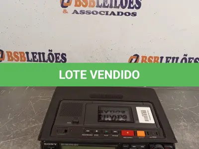 LOTE 013 - 01 APARELHO DIGITAL ÁUDIO TAPE-RECORDER MARCA SONY MODELO TCD-D10. (NO ESTADO, LEILÃO NÃO TEM GARANTIA E NEM DEVOLUÇÃO, SUJEITO A POSSÍVEIS AVARIAS VISÍVEIS/OCULTAS E/OU AUSÊNCIA DE COMPONENTES).