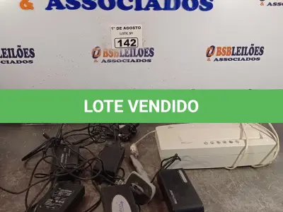 LOTE 142 - 01 FRAGMENTADORA DE PAPEL, 01 PISTOLA DE COLA, 01 ANTENA E VÁRIAS FONTES MARCAS E MODELOS DIVERSOS.  (NO ESTADO, LEILÃO NÃO TEM GARANTIA E NEM DEVOLUÇÃO, SUJEITO A POSSÍVEIS AVARIAS VISÍVEIS/OCULTAS E/OU AUSÊNCIA DE COMPONENTES).