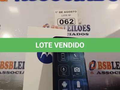 LOTE 062 - 01 APARELHO DE TELEFONE MOTO XT 1092 2ª GERAÇÃO BLACK. (NO ESTADO, LEILÃO NÃO TEM GARANTIA E NEM DEVOLUÇÃO, SUJEITO A POSSÍVEIS AVARIAS VISÍVEIS/OCULTAS E/OU AUSÊNCIA DE COMPONENTES).