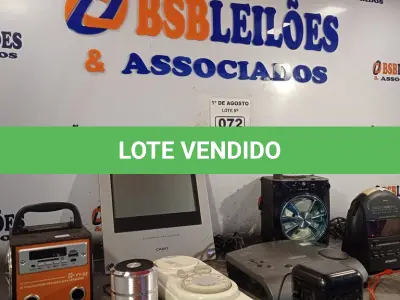 LOTE 072 - 01 LOTE COM VÁRIAS CAIXINHAS DE SOM BLUETOOTH E RÁDIOS-RELÓGIO MARCAS E MODELOS DIVERSOS. (NO ESTADO, LEILÃO NÃO TEM GARANTIA E NEM DEVOLUÇÃO, SUJEITO A POSSÍVEIS AVARIAS VISÍVEIS/OCULTAS E/OU AUSÊNCIA DE COMPONENTES).