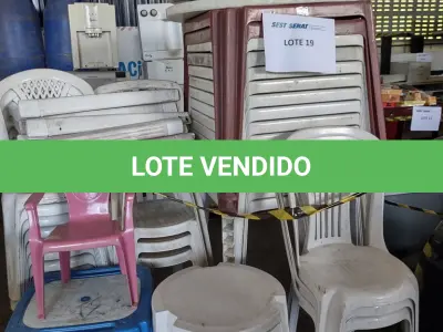 LOTE 252 - 26 MESAS PLÁSTICAS + 16 CADEIRAS PLÁSTICAS (UNIDADE: A-018 - RECIFE/PE - LOCAL DE RETIRADA: AVENIDA BEBERIBE, 3620 - BEBERIBE - RECIFE/PE - CEP: 52.130-547)