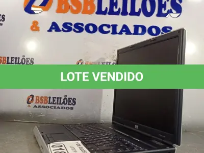 LOTE 018 - 01 NOTEBOOK MARCA HP MODELO PAVILION ZE 2000. (NO ESTADO, LEILÃO NÃO TEM GARANTIA E NEM DEVOLUÇÃO, SUJEITO A POSSÍVEIS AVARIAS VISÍVEIS/OCULTAS E/OU AUSÊNCIA DE COMPONENTES).