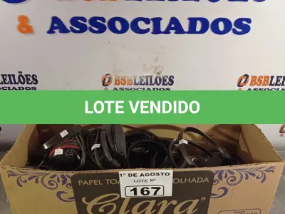 LOTE 167 - 01 LOTE COM VÁRIOS FONES DE OUVIDO MARCAS E MODELOS DIVERSOS. (NO ESTADO, LEILÃO NÃO TEM GARANTIA E NEM DEVOLUÇÃO, SUJEITO A POSSÍVEIS AVARIAS VISÍVEIS/OCULTAS E/OU AUSÊNCIA DE COMPONENTES).