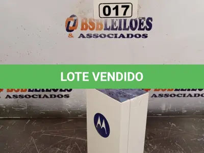 LOTE 017 - 01 APARELHO DE TELEFONE MOTO XT 1092 2ª GERAÇÃO BLACK. (NO ESTADO, LEILÃO NÃO TEM GARANTIA E NEM DEVOLUÇÃO, SUJEITO A POSSÍVEIS AVARIAS VISÍVEIS/OCULTAS E/OU AUSÊNCIA DE COMPONENTES).