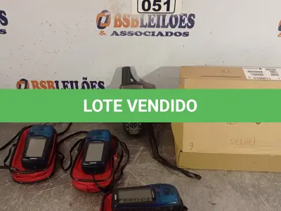 LOTE 051 - 01 GPS E 03 E-TREX GARMIM. (NO ESTADO, LEILÃO NÃO TEM GARANTIA E NEM DEVOLUÇÃO, SUJEITO A POSSÍVEIS AVARIAS VISÍVEIS/OCULTAS E/OU AUSÊNCIA DE COMPONENTES).