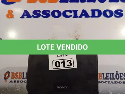 LOTE 013 - 01 APARELHO DIGITAL ÁUDIO TAPE-RECORDER MARCA SONY MODELO TCD-D10. (NO ESTADO, LEILÃO NÃO TEM GARANTIA E NEM DEVOLUÇÃO, SUJEITO A POSSÍVEIS AVARIAS VISÍVEIS/OCULTAS E/OU AUSÊNCIA DE COMPONENTES).