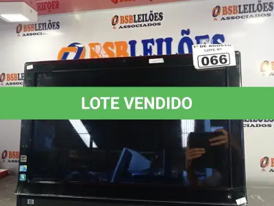 LOTE 066 - 01 COMPUTADOR ALL IN ONE MARCA HP CORE 2DUO. (NO ESTADO, LEILÃO NÃO TEM GARANTIA E NEM DEVOLUÇÃO, SUJEITO A POSSÍVEIS AVARIAS VISÍVEIS/OCULTAS E/OU AUSÊNCIA DE COMPONENTES).