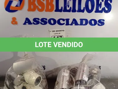 LOTE 147 - 01 LOTE COM VÁRIAS CÂMERAS DE SEGURANÇA MARCAS E MODELOS DIVERSOS. (NO ESTADO, LEILÃO NÃO TEM GARANTIA E NEM DEVOLUÇÃO, SUJEITO A POSSÍVEIS AVARIAS VISÍVEIS/OCULTAS E/OU AUSÊNCIA DE COMPONENTES).