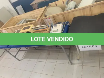 LOTE 088 - MACA DOBRAVEL(DIVA) + 2 MESA CLÍNICA + CAIXA PARA REVELAO DE RADIOGRAFIA + SELADORA + CUBA ULTRASONICA 127V + 4 CADEIRAS ODONTOLOGICA + ULTRASSOM ODONTOLOGICO + 2 MOCHOS MECANICOS + 1 MESA DE RPC REGULAVEL (UNIDADE: B-076 - SANTARÉM/PA - LOCAL DE RETIRADA: RODOVIA SANTARÉM CUIABÁ, BR 163, KM 05, S/N, BAIRRO MATINHA - SANTARÉM/PA - CEP: 68.030-000) 
