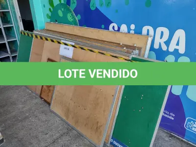 LOTE 283 - QUADRO (ESTRUTURA DE PAINEL EM ACRÍLICO) + 13 QUADROS BRANCOS (UNIDADE: A-018 - RECIFE/PE - LOCAL DE RETIRADA: AVENIDA BEBERIBE, 3620 - BEBERIBE - RECIFE/PE - CEP: 52.130-547)