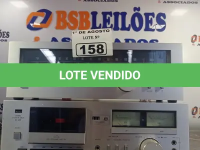 LOTE 158 - 01 AM/FM STÉREO TUNER T-60 E 01 STÉREO CASSETE DECK D-90 MARCAS SANSUI. (NO ESTADO, LEILÃO NÃO TEM GARANTIA E NEM DEVOLUÇÃO, SUJEITO A POSSÍVEIS AVARIAS VISÍVEIS/OCULTAS E/OU AUSÊNCIA DE COMPONENTES).