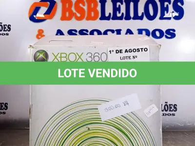 LOTE 087 - 01 XBOX 360. (NO ESTADO, LEILÃO NÃO TEM GARANTIA E NEM DEVOLUÇÃO, SUJEITO A POSSÍVEIS AVARIAS VISÍVEIS/OCULTAS E/OU AUSÊNCIA DE COMPONENTES).