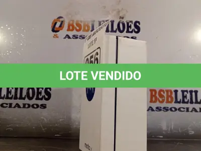 LOTE 056 - 01 APARELHO DE TELEFONE MOTO XT 1092 2ª GERAÇÃO BLACK. (NO ESTADO, LEILÃO NÃO TEM GARANTIA E NEM DEVOLUÇÃO, SUJEITO A POSSÍVEIS AVARIAS VISÍVEIS/OCULTAS E/OU AUSÊNCIA DE COMPONENTES).