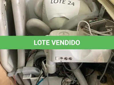 LOTE 646 - CADEIRA ODONTOLÓGICA C/ EQUIPOI. (UNIDADE: DN 164 - SANTO ANTÔNIO DA PLATINA/PR - LOCAL DE RETIRADA: RODOVIA BR-153 - KM 41, Nº 970 –  SANTO ANTÔNIO DA PLATINA/PR - CEP: 86.430-000)