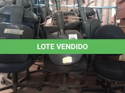 LOTE 199 - 01 LOTE COM VÁRIAS CADEIRAS DE ESCRITÓRIO COM BASE GIRATÓRIA. (NO ESTADO, LEILÃO NÃO TEM GARANTIA E NEM DEVOLUÇÃO, SUJEITO A POSSÍVEIS AVARIAS VISÍVEIS/OCULTAS E/OU AUSÊNCIA DE COMPONENTES).