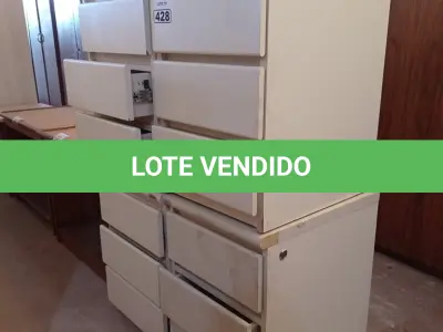 LOTE 428 - 04 GAVETEIROS COM 03 GAVETAS. (NO ESTADO, LEILÃO NÃO TEM GARANTIA E NEM DEVOLUÇÃO, SUJEITO A POSSÍVEIS AVARIAS VISÍVEIS/OCULTAS E/OU AUSÊNCIA DE COMPONENTES).