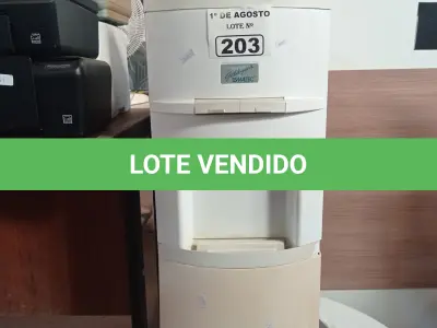 LOTE 203 - 01 BEBEDOURO PARA GARRAFÃO MARCA ESMALTEC 220V. (NO ESTADO, LEILÃO NÃO TEM GARANTIA E NEM DEVOLUÇÃO, SUJEITO A POSSÍVEIS AVARIAS VISÍVEIS/OCULTAS E/OU AUSÊNCIA DE COMPONENTES).