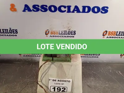 LOTE 192 - 01 MOTOR PARA PORTÃO ELETRÔNICO. (NO ESTADO, LEILÃO NÃO TEM GARANTIA E NEM DEVOLUÇÃO, SUJEITO A POSSÍVEIS AVARIAS VISÍVEIS/OCULTAS E/OU AUSÊNCIA DE COMPONENTES).